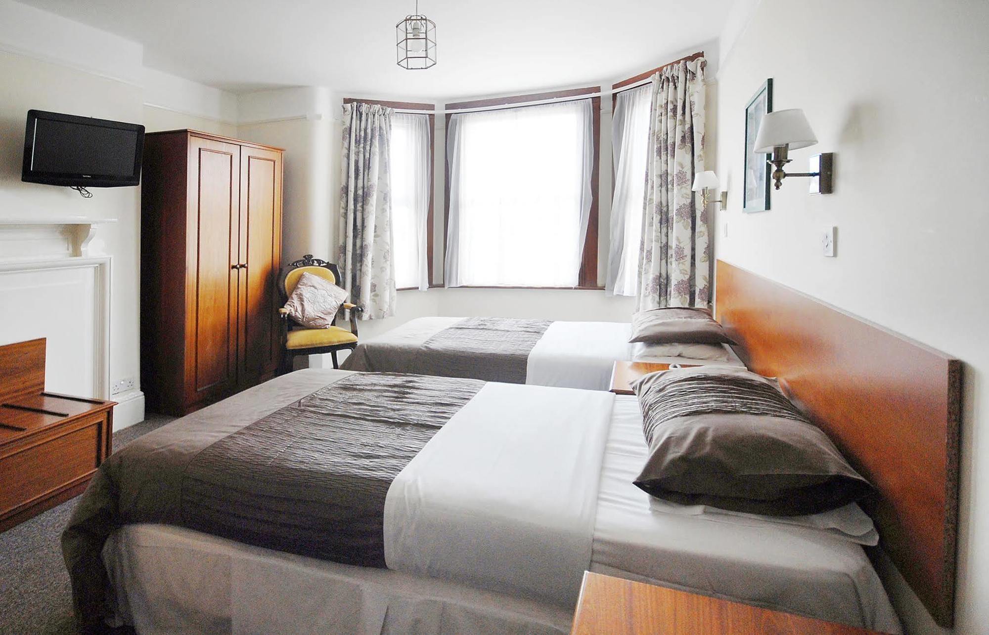 The Sportsview Guest House Oxford Kültér fotó
